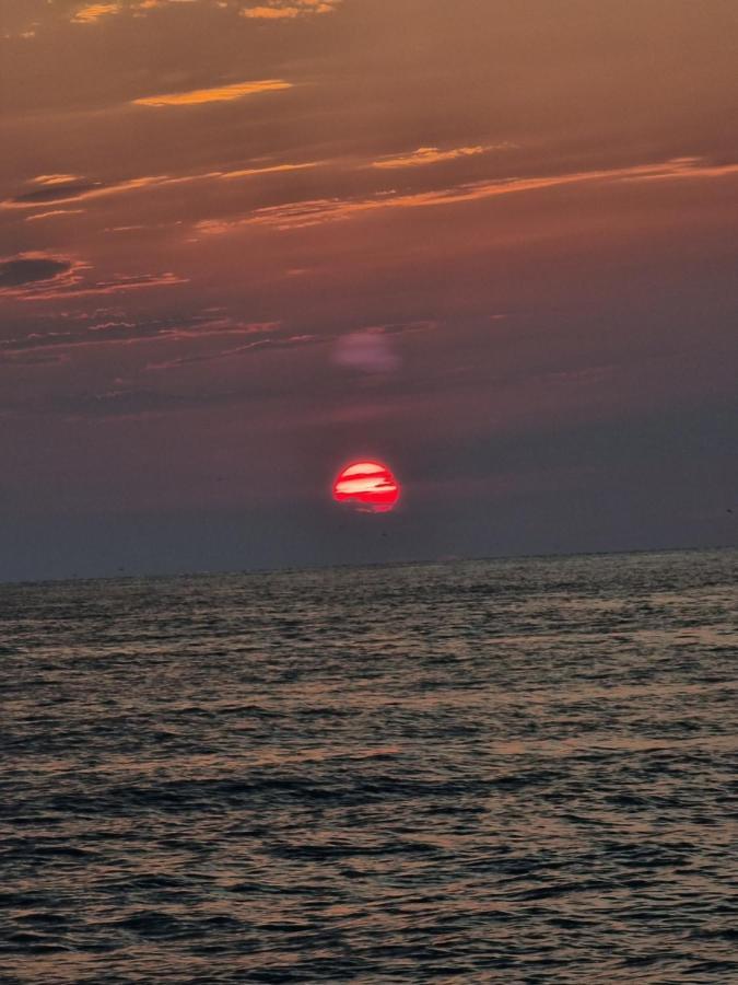 Orbi City Sea View Batumi Esterno foto