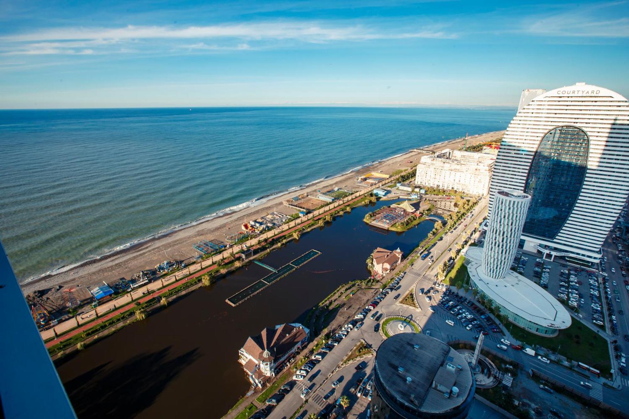 Orbi City Sea View Batumi Esterno foto